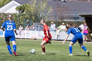 Bild 264 - F TSV Zarpen - Holstein Kiel II : Ergebnis: 2:6